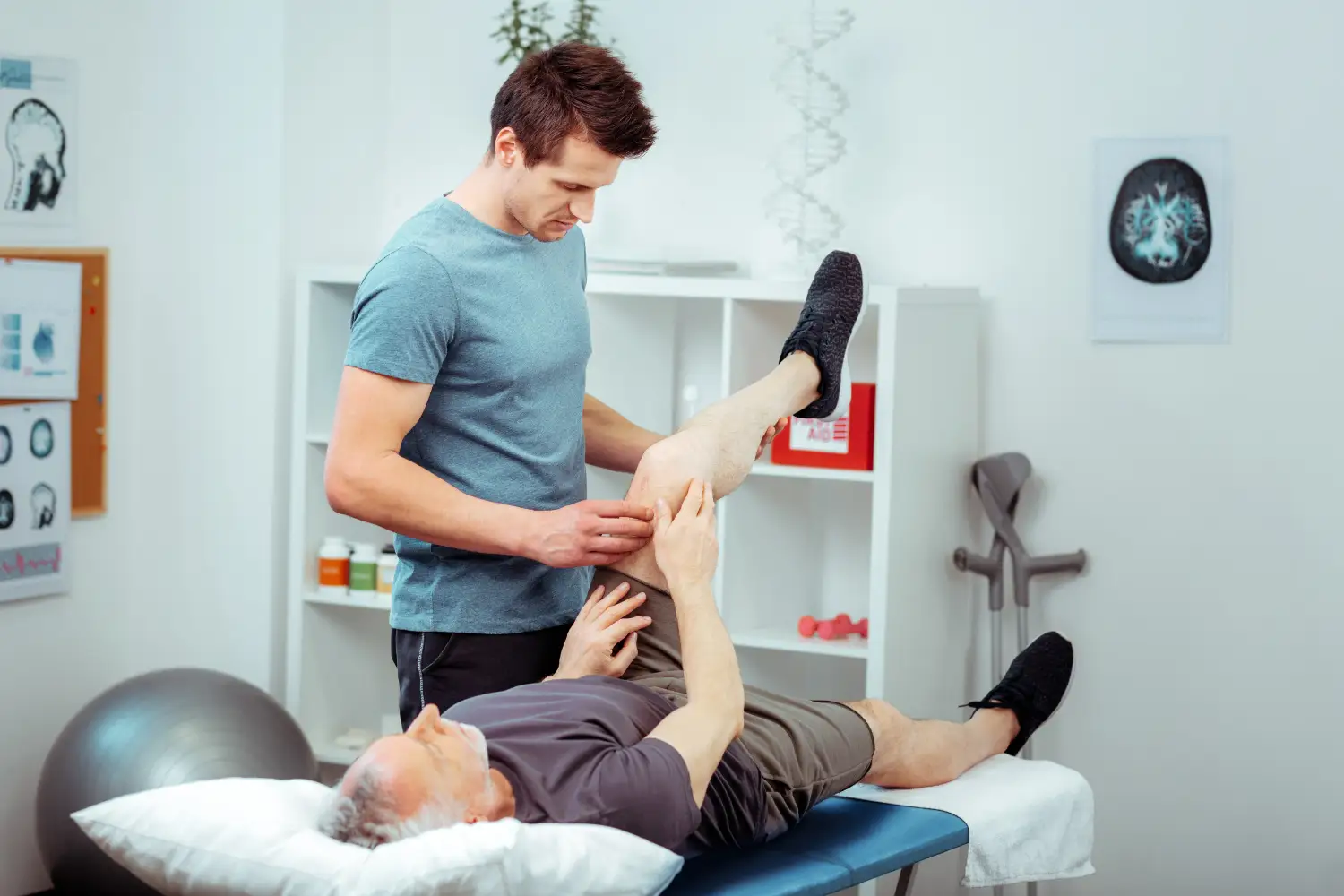 Integrative Care for Knee Pain in Pasadena