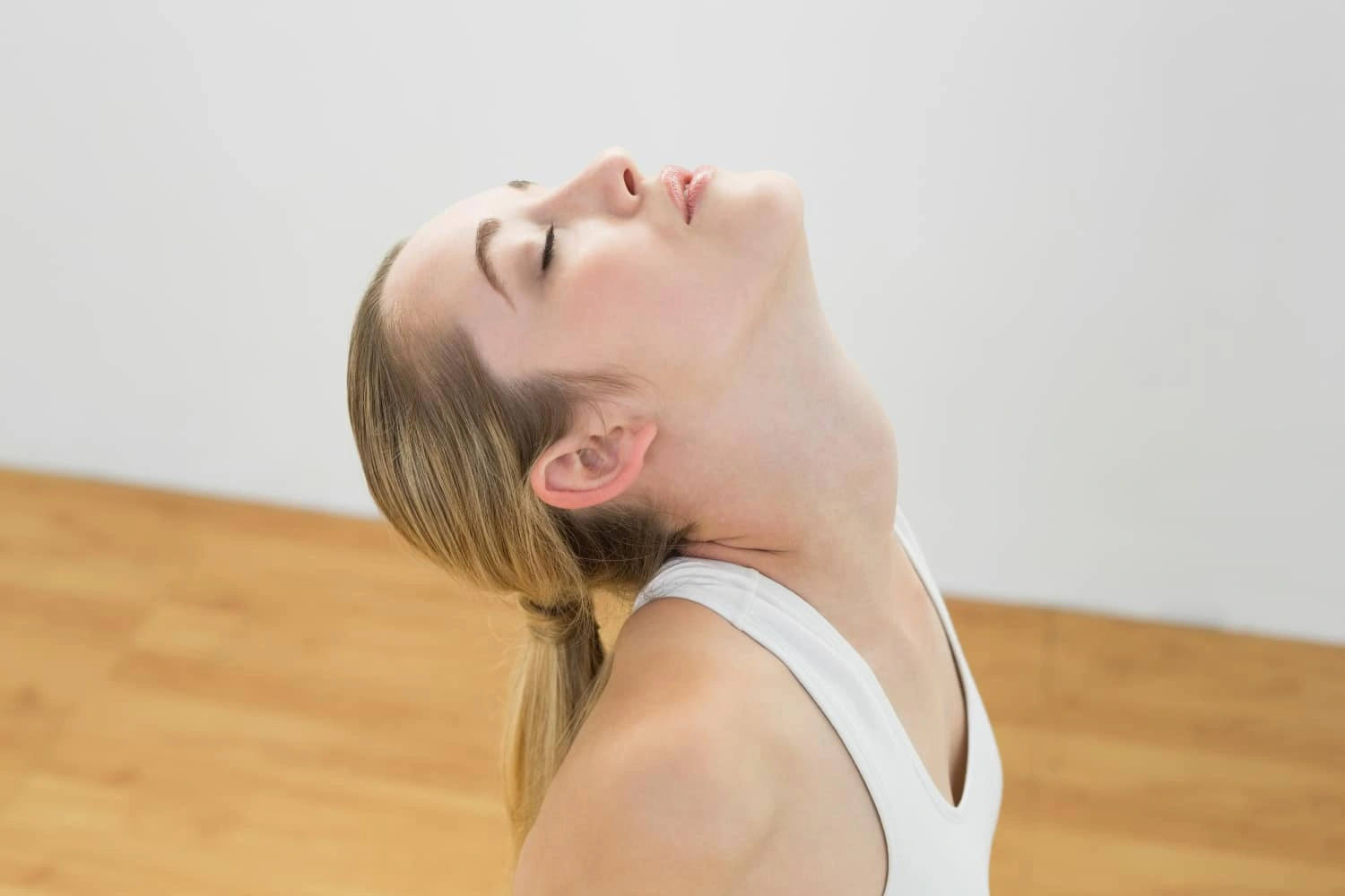 Gentle Neck Image