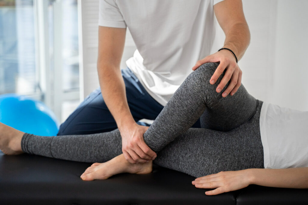 chronic knee pain treatment Clinic